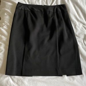 Black dress skirt - size 8